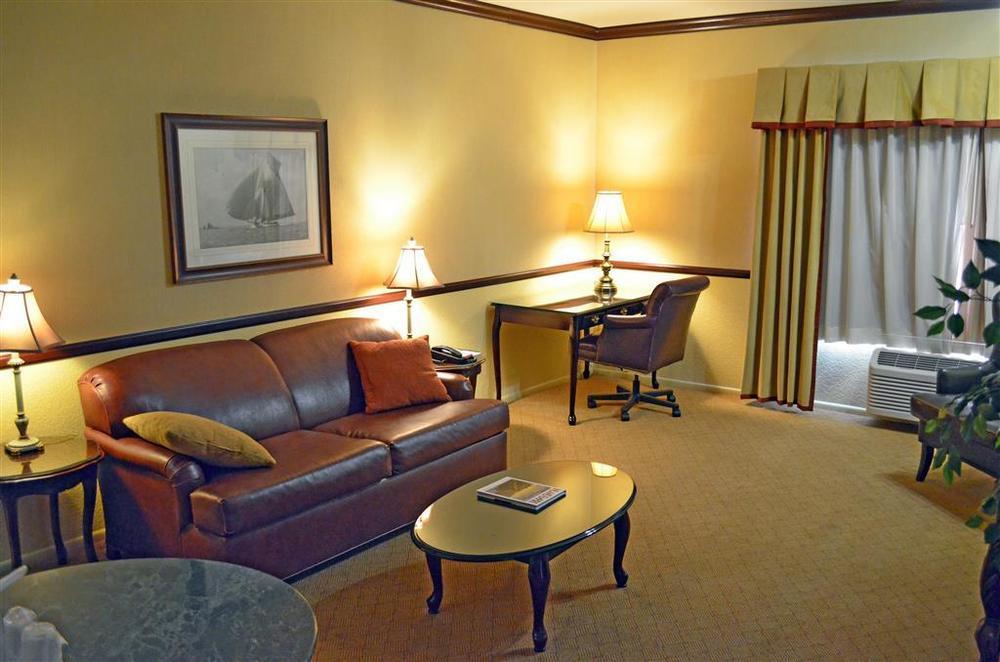 Folk Inn Ontario Airport Номер фото